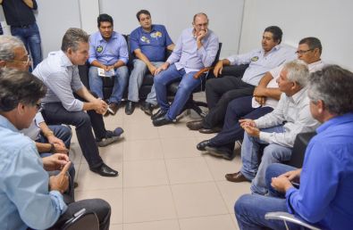 Mauro recebe apoio de mais 2 prefeitos de partidos aliados de Taques e WF