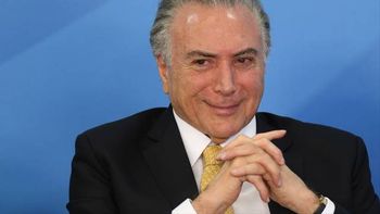 Reforma trabalhista amplia horizontes para quem procura emprego, diz Temer