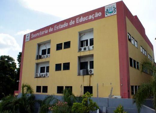 Governo nomeia 1,8 mil aprovados no Concurso Público da Educação