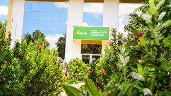 Secretaria efetiva ações no campo e fortalece regularização e ordenação de comerciantes na cidade