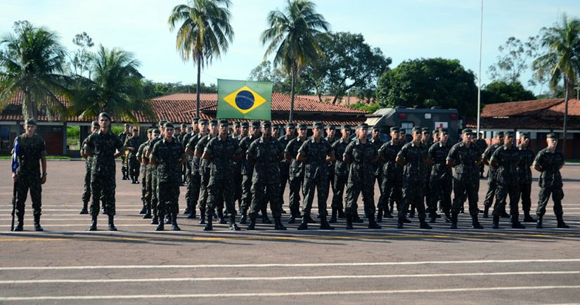 18º GAC recebe 30 novos alunos do Núcleo de Preparação de Oficiais da Reserva
