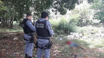 Jovem é assassinado com pelo menos 7 tiros, corpo foi encontrado ar margens da MT-449