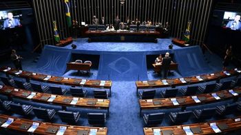 Texto-base da PEC do teto de gastos é aprovado em 2º turno no Senado