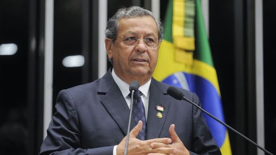 Jayme Campos é o sexto senador mais rico do Brasil, diz site