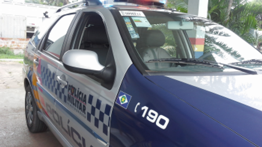 Adolescente mata padrasto a facadas e é preso pela polícia em MT