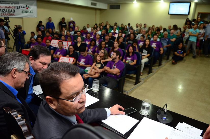 Com ampla discussão, PEC do Teto dos Gastos deverá ser votada até dia 4