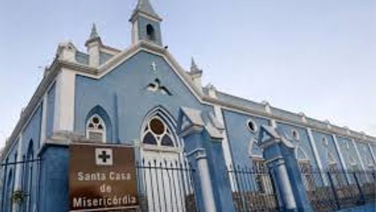 Governador acompanha obras de reforma da Santa Casa de Cuiabá