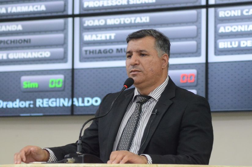 Suplente, Reginaldo Santos volta à Câmara