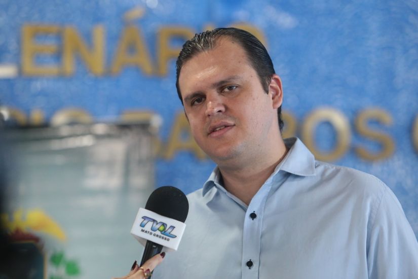 Após fake news deputado registra ocorrência e inicia processo contra ofensas
