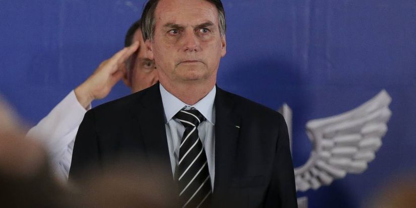 Bolsonaro faz reunião para analisar proposta de reforma dos militares