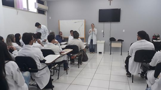 Hospital Regional de Rondonópolis recebe alunos de Medicina que vão começar o internato