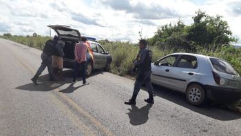 Integrantes do Comando Vermelho são interceptados durante compra de drogas