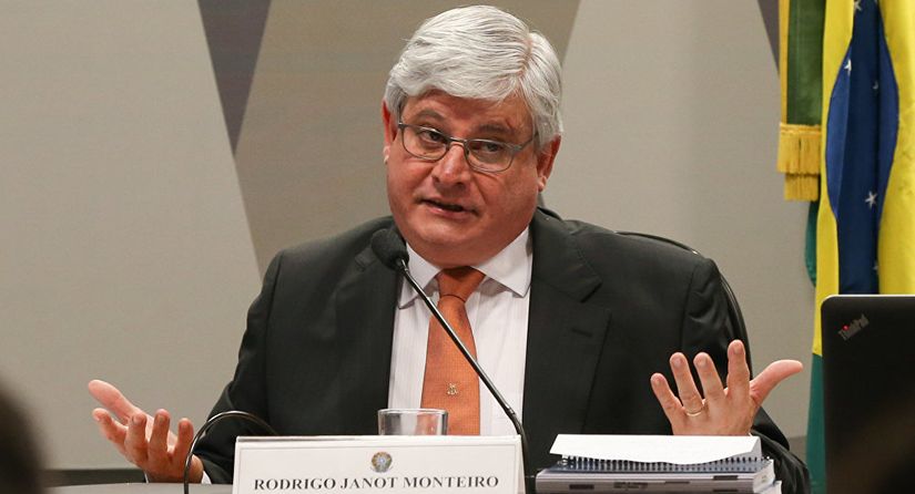 Janot denuncia Michel Temer por organização criminosa e obstrução de Justiça