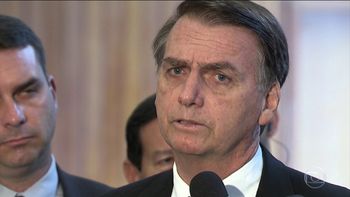 Bolsonaro: "querem colocar na minha conta decisões sobre Previdência"