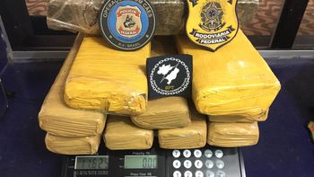  PRF e PF apreendem 12 kg de maconha com adolescente 