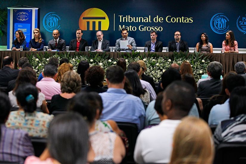Municípios entregam Planejamento Estratégico e já apresentam resultados 