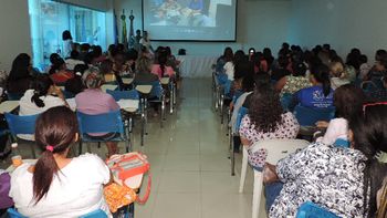 Prefeitura apresenta projeto para assistentes sociais e agentes comunitários de saúde