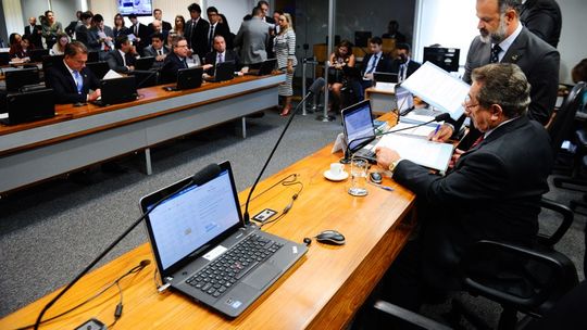 Comissão inicia debates sobre proposta de estabilização dos gastos públicos