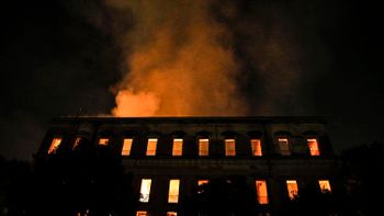 Bancos e governo se reúnem para debater restauração do Museu Nacional