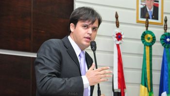 Thiago Silva propõe avaliações periódicas em prédios escolares da Rede Municipal 
