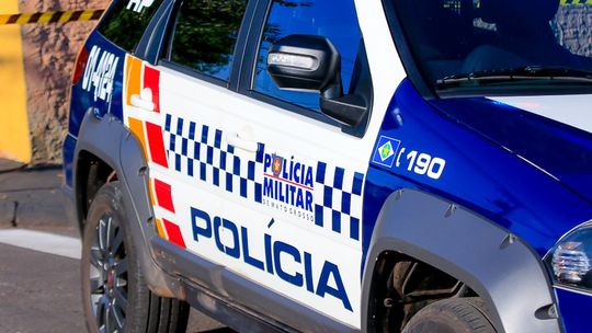 Bandido rende mulher no estacionamento de banco e foge com R$ 33 mil 