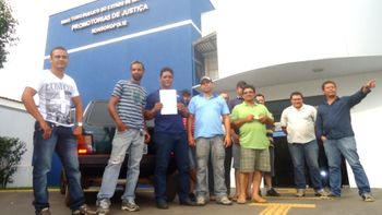 Polêmica envolvendo concessões para taxistas continua e será investigada pela Câmara