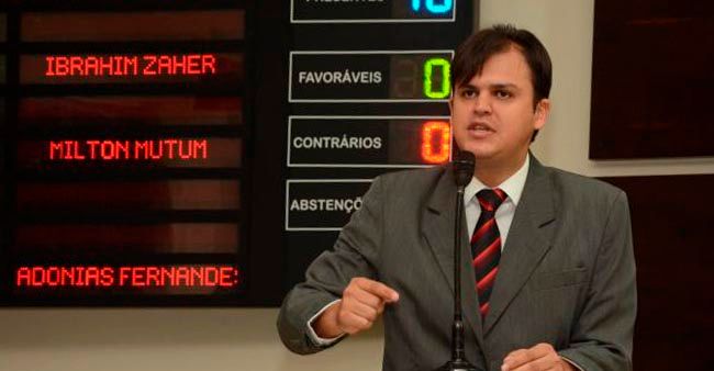 Vereador se especializa em projetos sem função