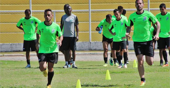 Luverdense comemora semana de treinos, depois três jogos sem vitória no Brasileirão