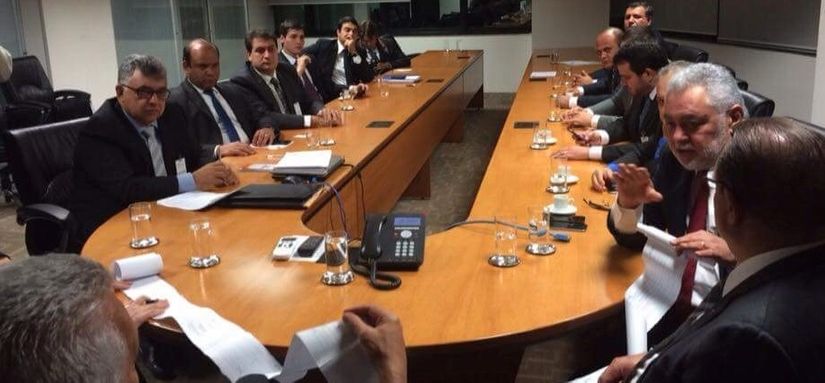 Comitiva de Percival Muniz solicita melhorias em Brasília