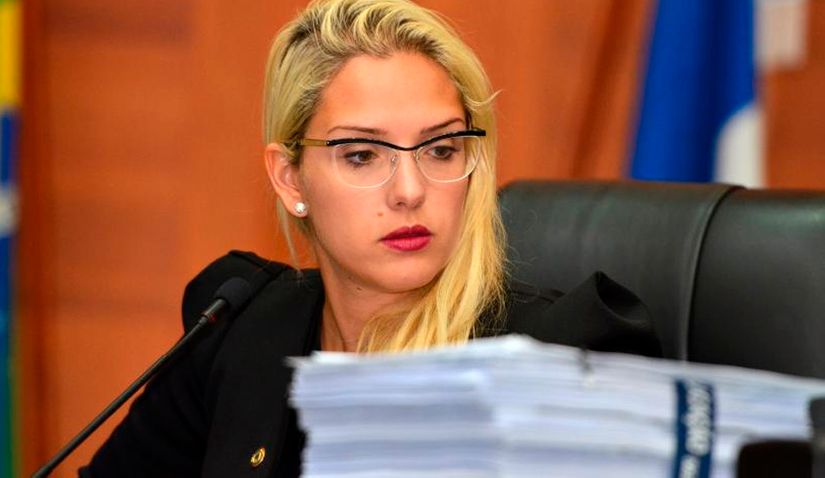 Pedido de desfiliação de Janaina Riva do PSD é deferido pelo TRE