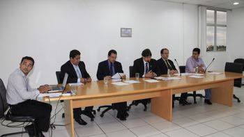 Ananias vai até a Assembleia e reclama de falta de dinheiro para Esportes