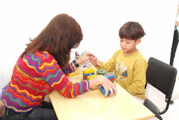 Vereador quer assistência  psicopedagógica e social para estudantes da rede municipal de ensino