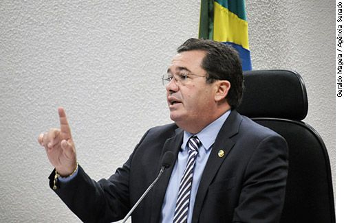 CCJ do Senado aprova proposta que endurece pena para contrabando