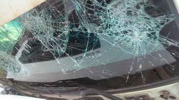 Bloqueio de caminhoneiros perde força e começa apelação violenta