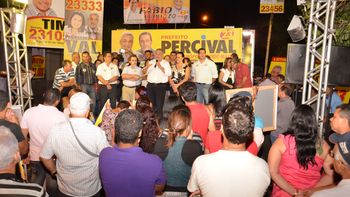 Em reunião ampliada no bairro São Francisco, Percival ressalta que as obras são da população