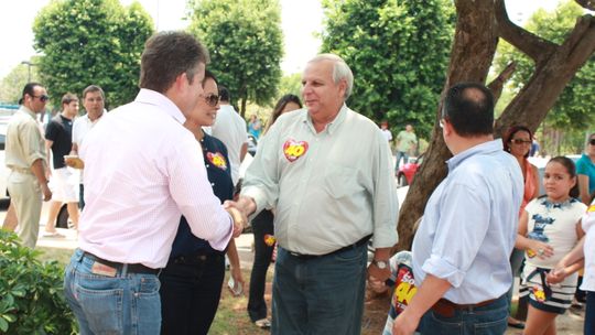 Mauro Mendes vota e lamenta os 'acontecimentos' do segundo turno