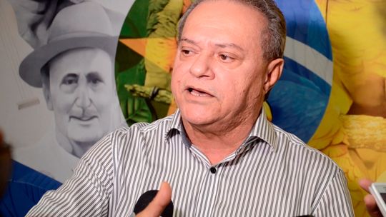  Presidente da Câmara Municipal explica aprovação de verba indenizatória de R$ 10 mil.