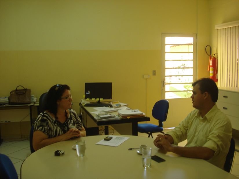 Thiago Silva (PMDB) visita Secitec e discute melhorias na instituição de ensino