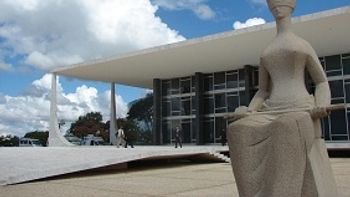 STF dá dez dias para Executivo explicar Programa Mais Médicos