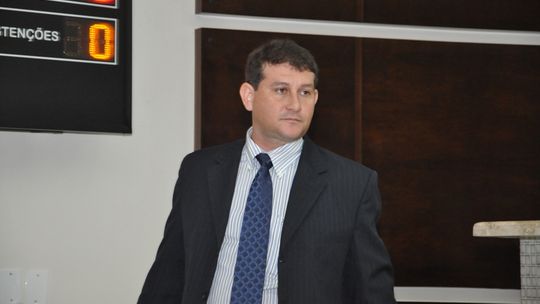 Rodrigo Lugli alerta para problemas com mão única na Fernando Correia