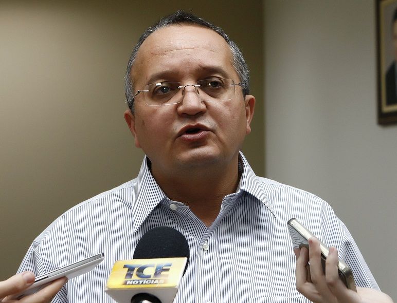 Taques manda auditar contratos da era Silval e economiza R$ 200 milhões