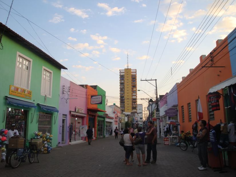 Tiroteio no Centro Histórico de Cuiabá termina com dois feridos