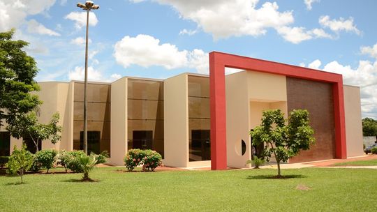 Vereador se mostra preocupado com derrame de santinhos em frente a locais de votação