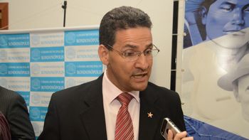 Do PT, Mauro Campos diz que não arreda o pé