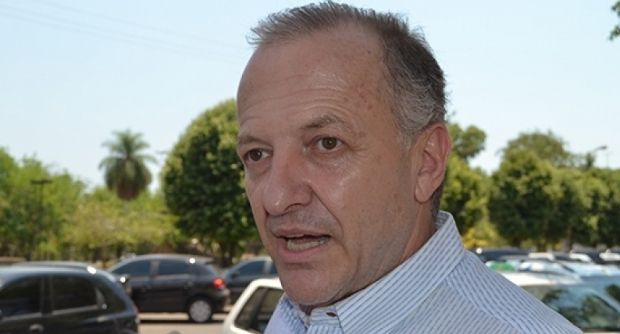 Bateu, levou : Pivetta diz que Taques tem biografia e Riva folha corrida