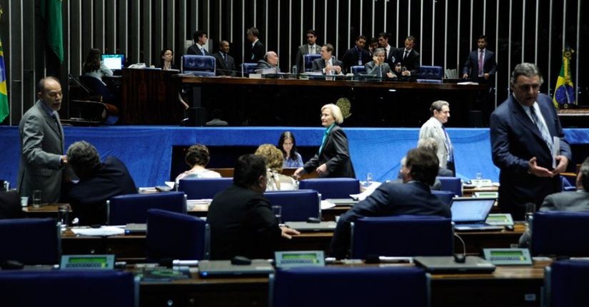 Emenda que aumenta repasses a municípios será promulgada amanhã