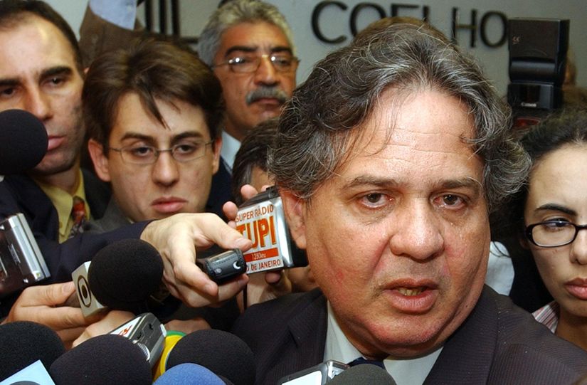 Lista consta que ex-senador Antero Paes de Barros foi favorecido pelo 'mensalão'