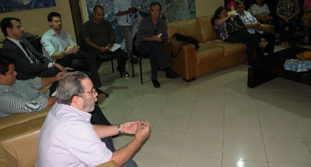 Prefeitura, servidores e Câmara retomam diálogo para evitar greve em Rondonópolis