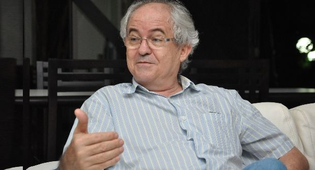 Adilton fala da filiação ao PSB e admite que pode ser candidato em 2014