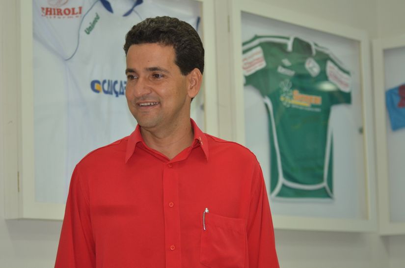 Aliado de Percival, petista será contemplado com vice-presidência da Câmara